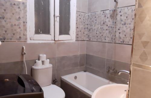 Downtown Cairo Apartment | Pet-Friendly Downtown Cairo Apartment with Kitchen Access