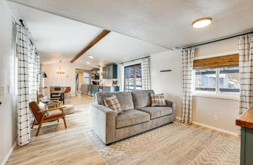 Cascade House | Family-Friendly Downtown Cascade Vacation Rental Near Lake