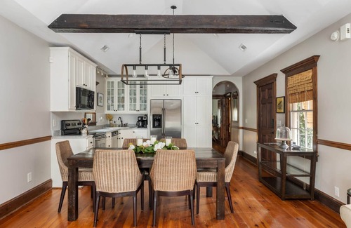 Harleston Village House | Pet-Friendly Downtown Charleston Home with Breakfast & Kitchen