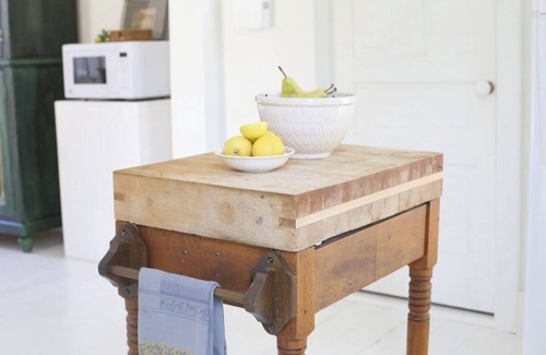 Charlevoix Cottage | Downtown Charlevoix Boutique Cottage with Ocean Views
