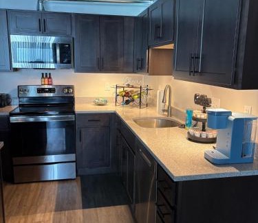 Stuart Apartment | Downtown Condo 1 Bedroom View of City 301