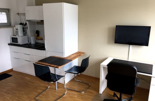 Regensburg Apartment | Downtown Hotel: Ideal for Families with Breakfast Included