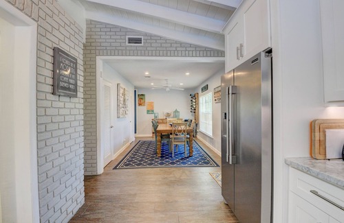 Lake Ida Shores House | Downtown Delray Beach House with Heated Pool & Ocean View