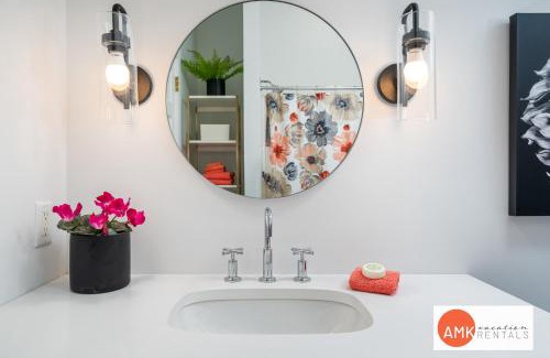 Douglas Apartment | Discover Downtown Douglas Coach House – Family-Friendly Stay