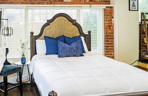 Gastonia Apartment | Convenient Downtown Gaston Near Fuse District Stadium
