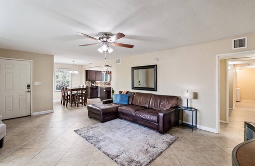 Blenman-Elm House | Ideally Located Near UofA with Pet-Friendly Amenities!