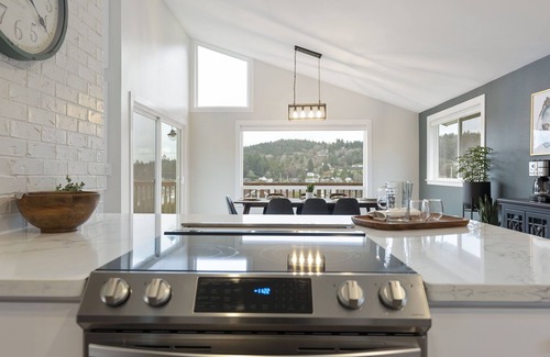 Gig Harbor House | Exceptional Downtown Harbor Home with Ocean Views for Everyone!