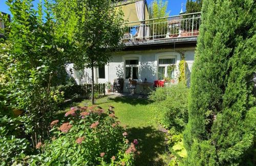 Bressanone Apartment | Relaxing Downtown Hideout with Private Garden & Ocean View