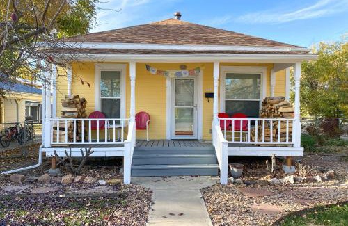 Montrose House | Pet-Friendly Downtown Home Near Black Canyon National Park