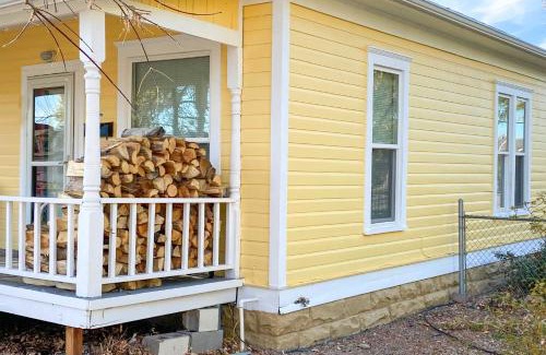 Montrose House | Pet-Friendly Downtown Home Near Black Canyon National Park