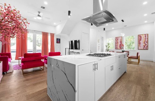 South Central Houston House | Downtown Houston 3BR Bachelorette Escape