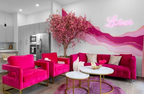 South Central Houston House | Downtown Houston 3BR Bachelorette Escape