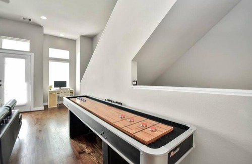East Downtown Houston House | Downtown Houston Retreat: 6 Beds, Free Wi-Fi & Parking