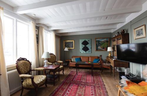 Torshavn Villa | Family-Friendly Stay at Downtown - Jørgen Frantz Marina