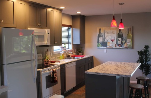 Bishop House | Mountain View Retreat in Downtown with Spa and Hot Tub