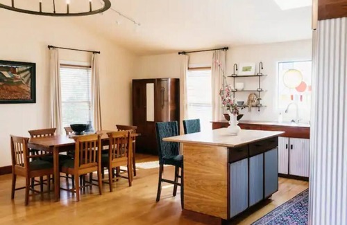 Cookeville House | Modern Downtown Home with Child-Friendly Amenities