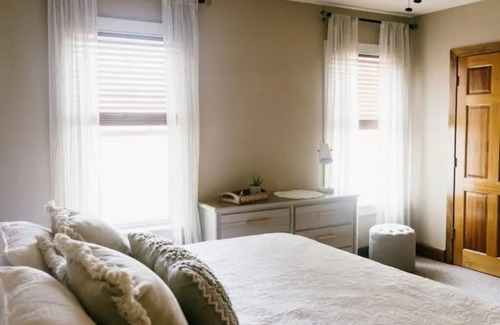 Cookeville House | Modern Downtown Home with Child-Friendly Amenities