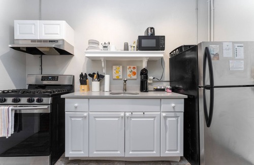 Central City Apartment | Pet-Friendly Apartment with Spa in Corpus Christi, TX