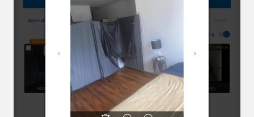 Greater Third Ward House | Downtown Room no door For Active Guest Out During Day