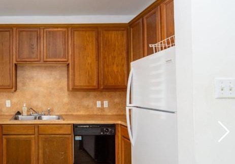 Greater Third Ward House | Downtown Room no door For Active Guest Out During Day