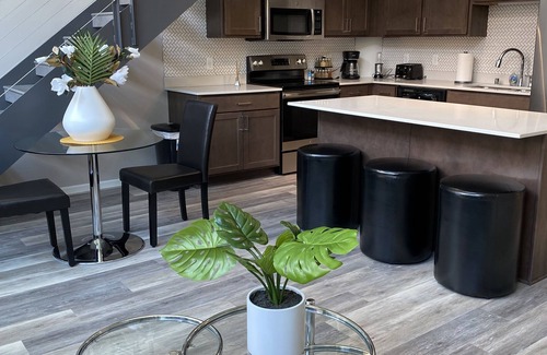 Downtown St. Paul Apartment | Explore Downtown Saint Paul: 2 Bedrooms & Breakfast at R7 Lofts
