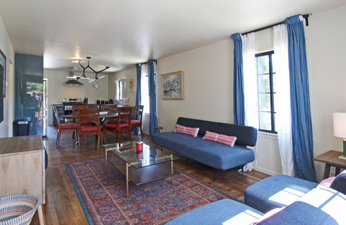 Oak Park House | Convenient Downtown Santa Barbara Hotel with King Beds