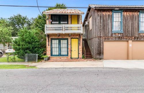 Scott Apartment | Downtown Scott Studio Near I-10, Walk to Dining