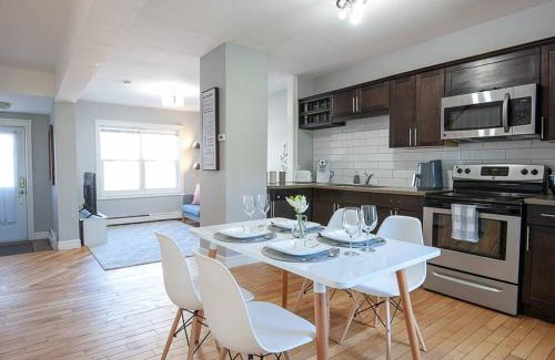 Charlottetown House | Convenient Stay Steps from Holland College with Hot Tub