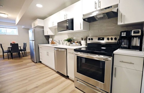 North Central Edmonton Condo | Downtown Suite with King Beds & Disney+ for Long Stays
