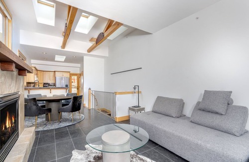 Telluride Condo | Prime Downtown Telluride – Steps from Attractions & Pet Friendly