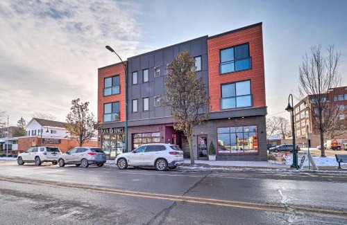 Traverse City Apartment | Family-Friendly Condo Steps from Downtown Traverse City Beach