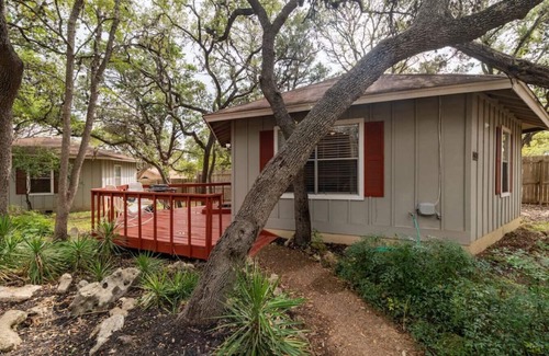 Wimberley House | Premier Retreat: Downtown Lonestar Bungalow @ Beer Ranch Inn