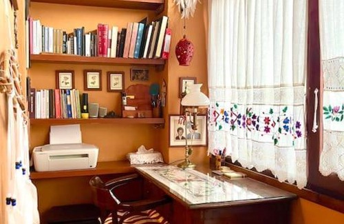 Vrachasi House | Traditional Character at Doxa Guesthouse Awaits You