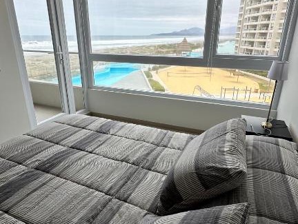 La Serena Apartment | Oceanfront 2-Bedroom Resort at Laguna del Mar - Perfect Getaway