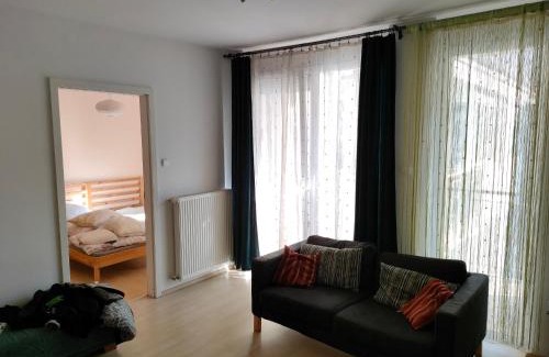 Ferencvaros Apartment | Top-Rated Drégely Apartment: Pet-Friendly & Accessible Stay