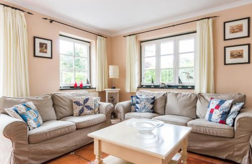 Ostseebad Ahrenshoop House | Family-Friendly Drömhus with Exceptional 9/10 Guest Rating