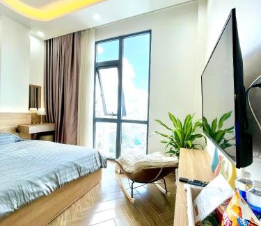 Ninh Kieu Apartment | Dr 501 Modern studio with city view and kitchen