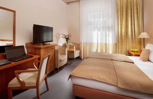 Frantiskovy Lazne Hotel | Relaxing Retreat at Dr. Adler Spa & Kurhotel