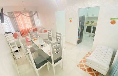 Santiago de los Caballeros Villa | Cozy DR Villa in Monumental Area with Oceanfront Pool