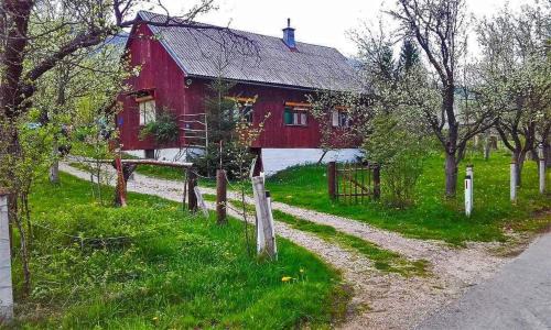 Vrelo Korenicko House | Discover Draga Koncar Guest House: Top-Rated Family Stay