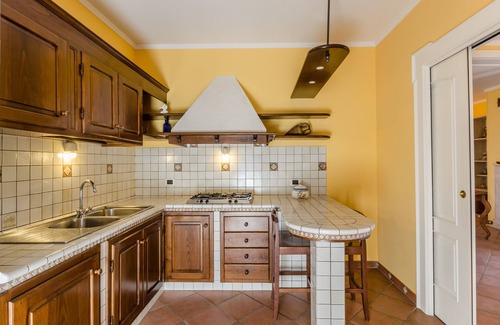 Ortona Villa | Discover Dragani Village: Oceanfront Retreat in Nature