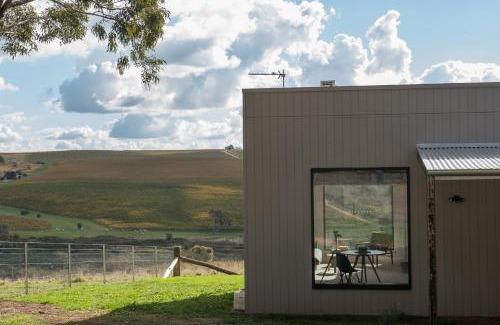 Borenore House | Experience Dragonfly Cottages: 5-Star Stay with Breakfast