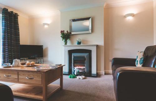 Bridgwater House | Relax at Dragonfly: Family-Friendly 4-Star Retreat