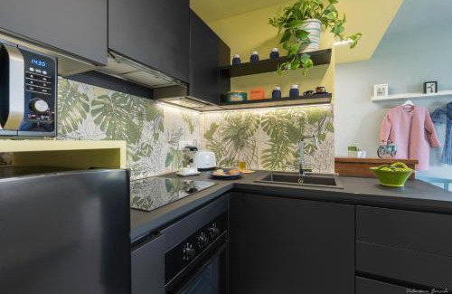 Oleggio Castello Apartment | Bike-Friendly Draisina Apartments UNO with Breakfast Included