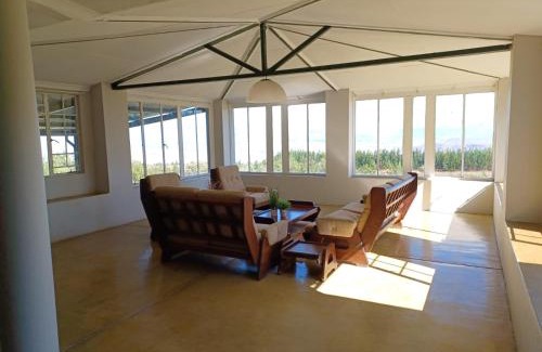 Bergville House | Discover Drakensberg Mountain Retreat Barn House with Pool