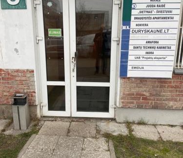 Kaunas Apartment | Kid-Friendly Retreat at Draugystės Apartmentai - 10/10 Rated