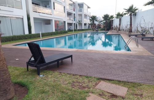 Lamharza Essahel Apartment | Discover Darb Al-Fuqara: Family-Friendly Oasis Awaits