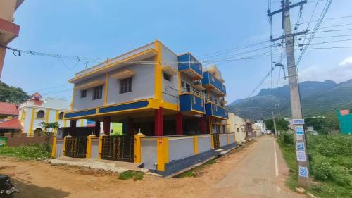 Courtallam House | Discover Family-Friendly Comfort at Drcottage Coutrallam