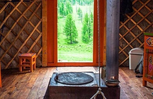 Ulaanbaatar Hotel | Discover Adventure at Dream Adventure Mongolia with Breakfast