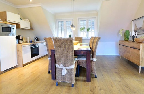 Hohen Viecheln Apartment | Dream Apartment Bonkowski on Lake Schwerin